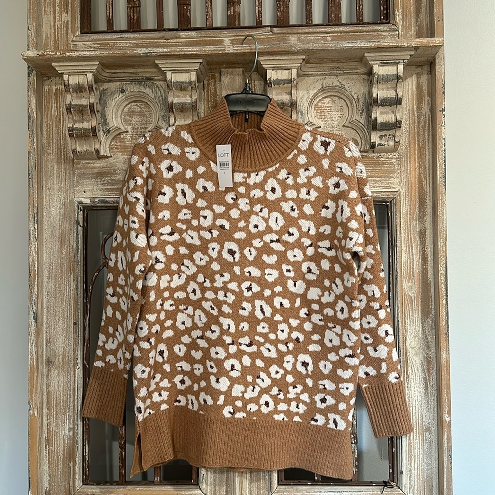 NWT Loft Leopard Print Turtleneck Sweater